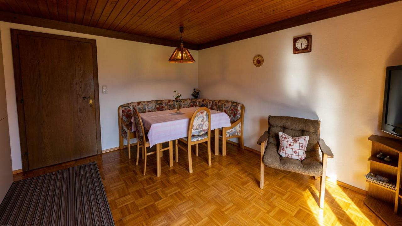 Апартаменти Haus Kipfen Sibratsgfall Екстер'єр фото